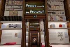 Die Parlamentsbibliothek