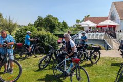 Mittagsrast am Golfplatz im Gasthaus Jäger