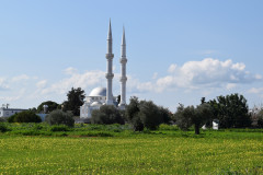 Yeni Boğaziçi, Yeni Camii Moschee